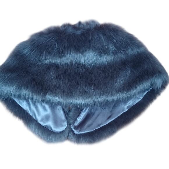 Tevolio Faux Fur Wrap Elegant Grey Bridal Stole Shrug Capelet Shawl Old Money - Picture 4 of 6